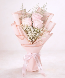 ช่อดอกไม้วาเลนไทน์กุหลาบ ยิบโซ และแคสเปีย จากร้าน Love You Flower